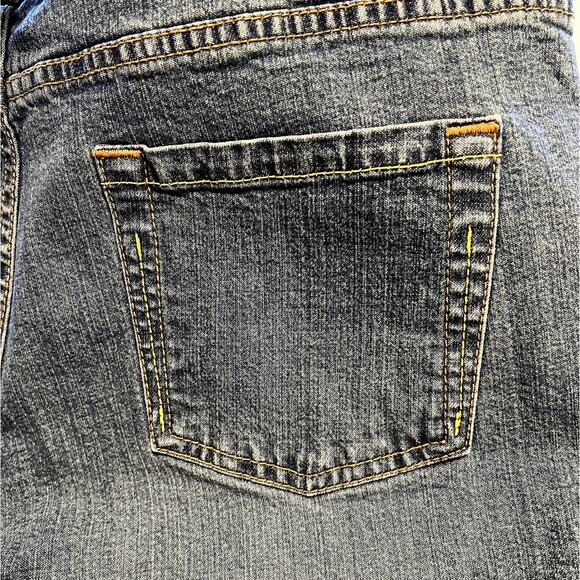 Route 66, Mid Rise Boot cut 14 short, light wash Jeans - Picture 7 of 9